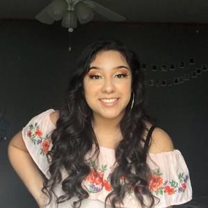 Meet your Posher, Karina